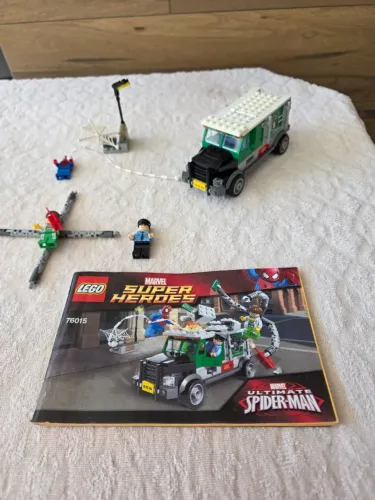 Lego Marvel 76015 - Completo - Impecável