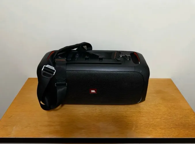 JBL PATYBOX ON THE GO ESSENTIAL
