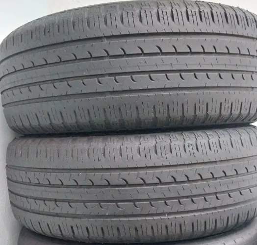 pneus Goodyear.     205/60R16