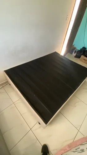 Base cama box usada