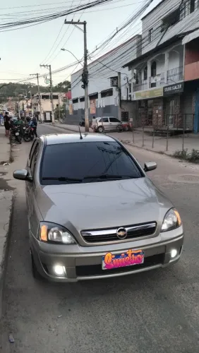 Chevrolet Corsa Hat. Premium 1.4 8V Econoflex 5P 2009