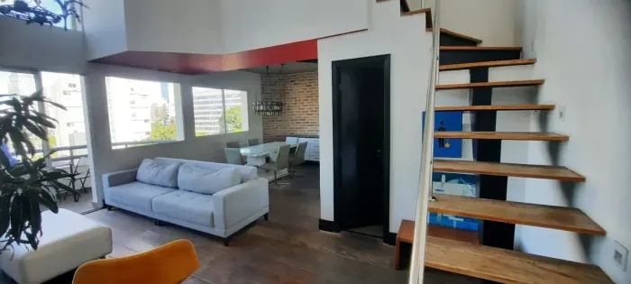 Real Parque, Loft duplex com 98 m2, 1 quarto/1 suíte, 2 garagens. Espetacular