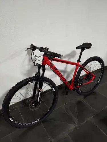 Bicicleta MTB