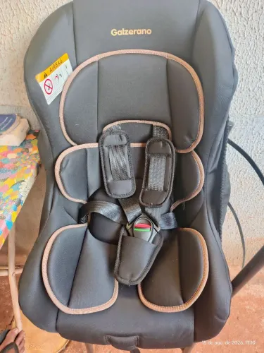 Vendo cadeira de carro