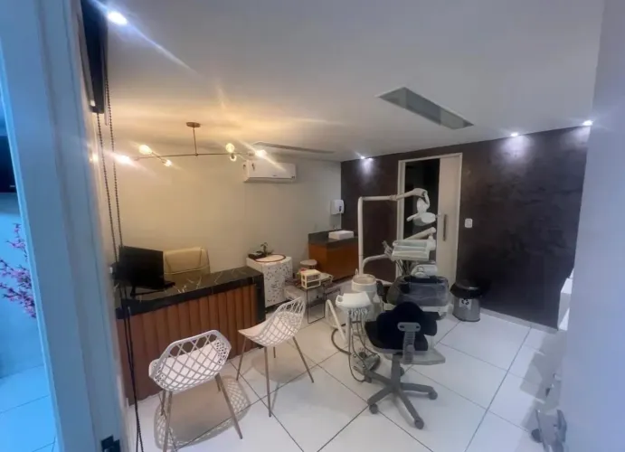 Vaga para estágio (auxiliar de consultório odontológico)