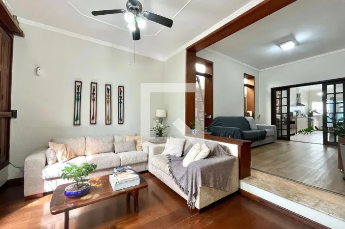 Casa à Venda - Jabaquara, 3 Quartos, 378 m2