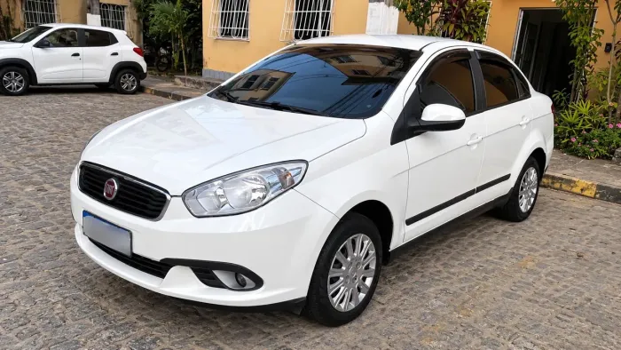 Fiat Grand Siena Attractive 1.0 Flex 8V 4P 2019