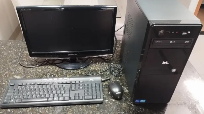 Computador completo, i5, SSD240, formatado