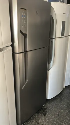 Geladeira Electrolux inox TF55 Frost Free SEMI NOVA