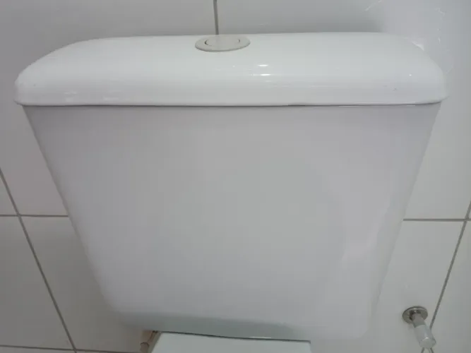 Caixa acoplada para vaso sanitário