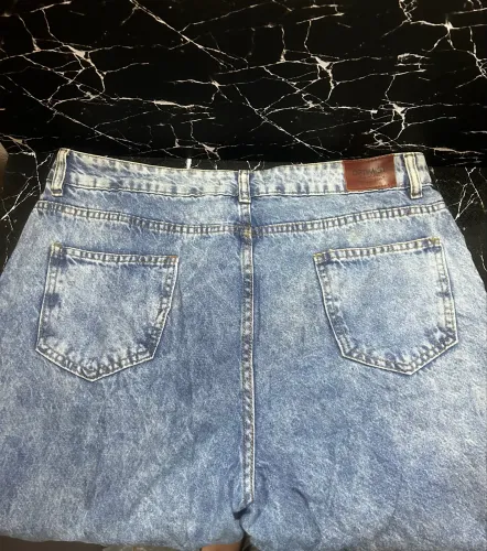 Calça jeans mom tamanho 46