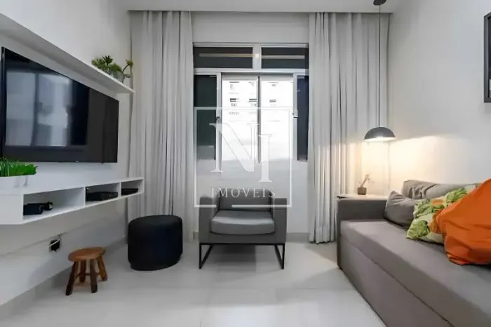 APARTAMENTO 2 Quartos no Bairro de Copacabana