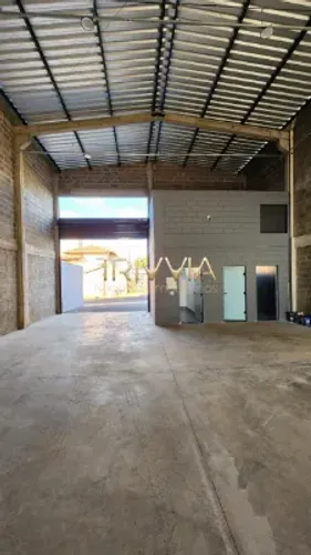 Galpão Comercial com 2 Banheiros e Cozinha