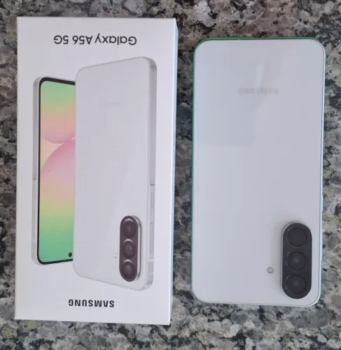 Celular A-56 Samsung 256 Gb +8Gb de RAM, pouco uso do telefone por ter outro aparelho.