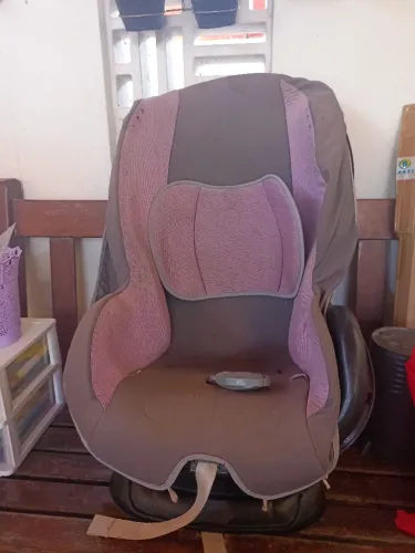 Banquinho para crianças carro