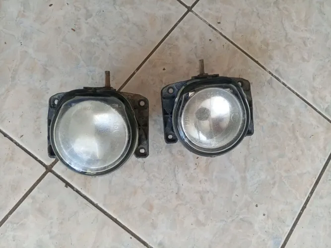 Farol de milha da Palio Fiat