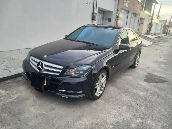 Mercedes-Benz C-180 CGI Classic 1.8 16V 156cv Aut. 2012