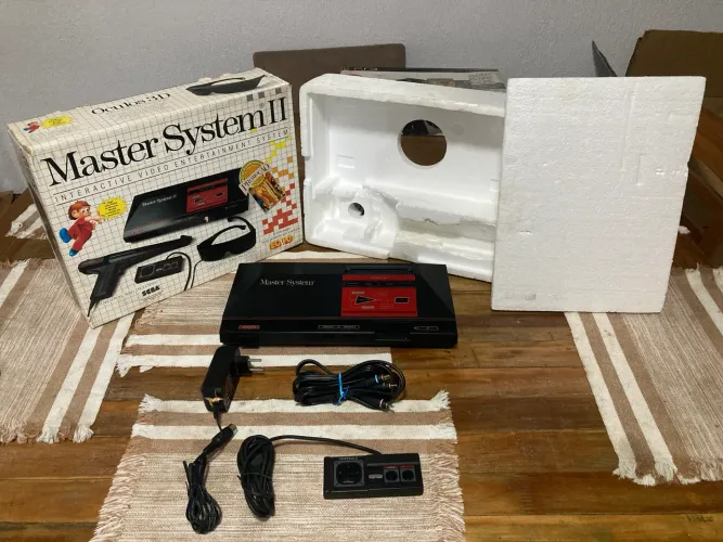 Master System na caixa com isopor, tampa e controle originais. Envio OLX PAY