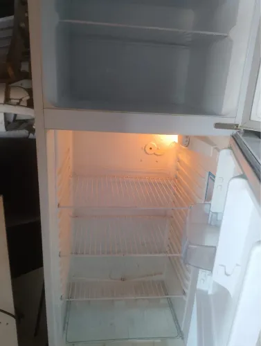 Geladeira funcionando 