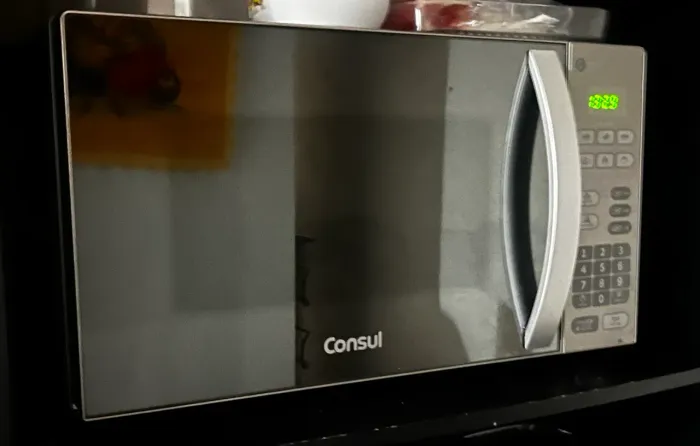 Microondas consul 20L 