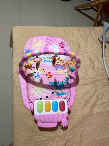 Vende-se tapete interativo para bebê pouco usado 