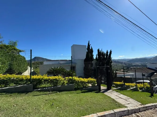 Casa à venda no Condomínio Vila do Ouro, Nova Lima/MG