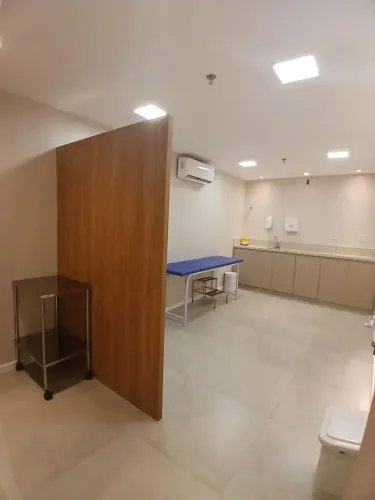 ALUGO SALA MOBILIADA AV SAMBAQUIS CALHAU