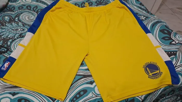 Bermuda New Era Original!! Muito novinha.