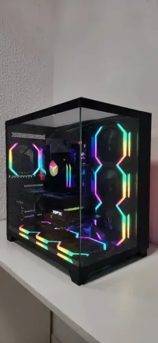 PC GAMER HIGH-END I9 14900KF + PLACA DE VÍDEO AMD RX 9070 XT 16GB XFX TRIPLE FAN