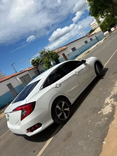 Honda Civic Sedan EXL 2.0 Flex 16V Aut.4p 2018