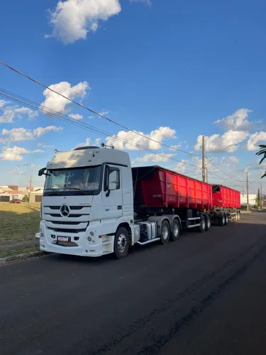 Mercedes bens actros 2651