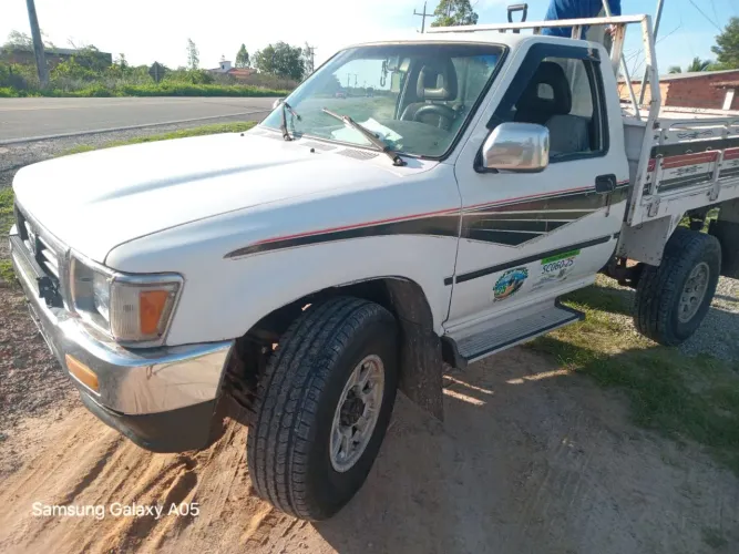 Toyota Hilux CS SR5 4X4 2.8 Diesel 1998