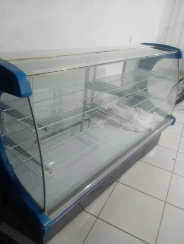 Balcão para bolo e pão ?