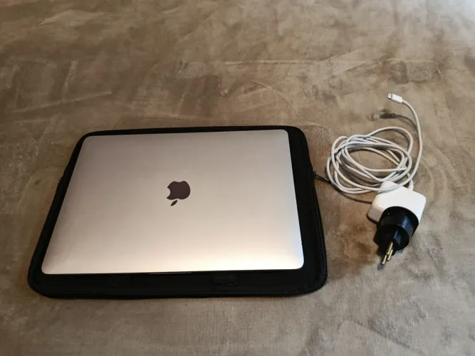 Mac Book Pro