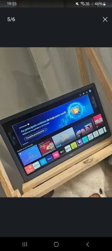 Tv smart pequena