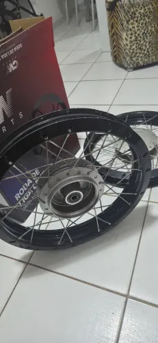 Rodas estilo GS para cg 160