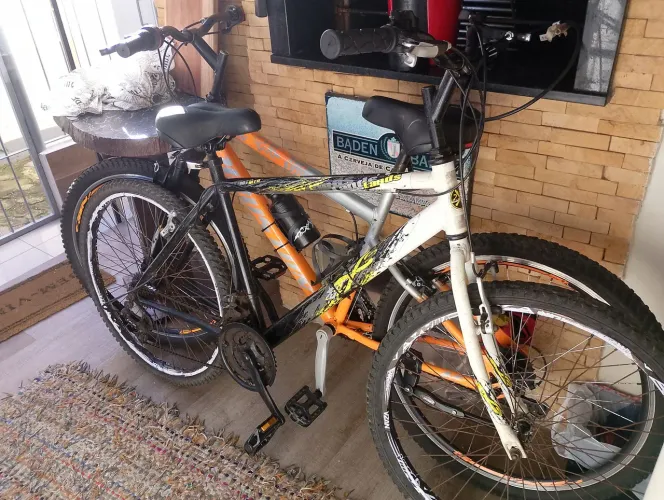 02 bicicletas