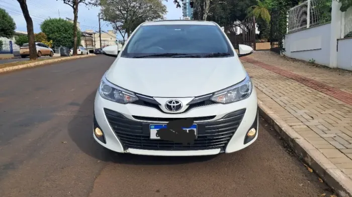 Toyota Yaris XLS Sedan 1.5 Flex 16V 4P Aut. 2019