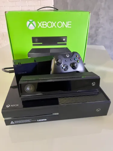 Xbox one fat 500gb + kinect + 1 controle + dead rising 3 + caixa