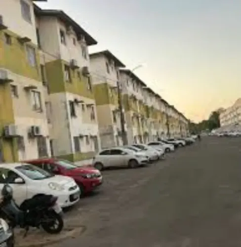 Passo chave no condomínio Guarujá 2 , na Estrada da Maioba, Térreo , 02 Qts ( 01 suite).