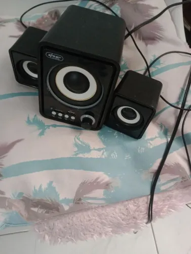 Caixinha de som bluetooth