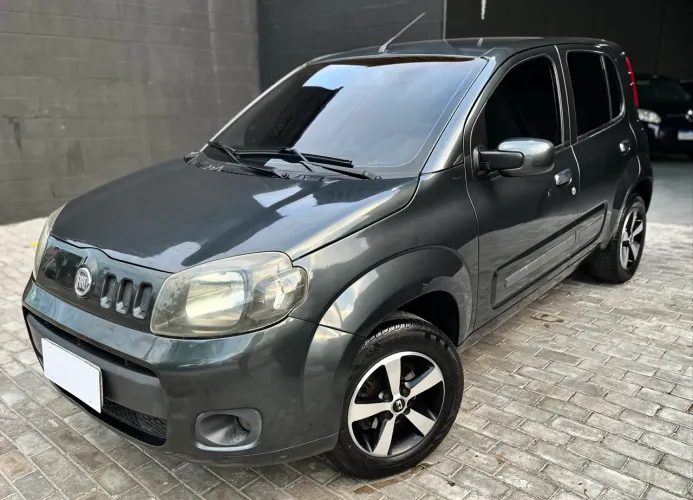 Fiat Uno Vivace Celeb. 1.0 EVO F.flex 8V 5P 2013
