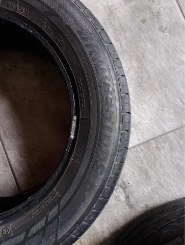 Pneu Bridgestone 205. 60.16