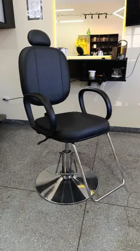 Cadeira barbeiro Hidráulica reclinável Semi-nova Salão Barbearia Cabeleireiro