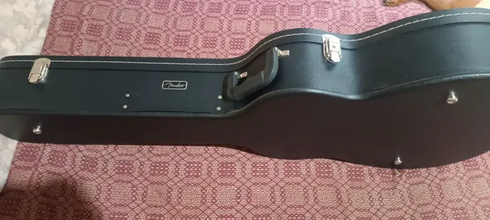 Case Fender
