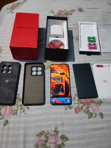 Oneplus 10 pro 256/12 8 gen 1 com detalhe 