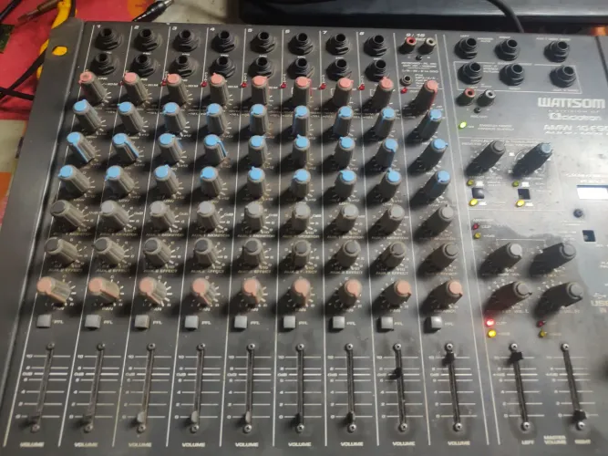Mesa de som 10 canais