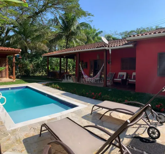 Casa a Venda em Maresias, Condomínio Fechado com Localização Privilegiada em São Sebastião
