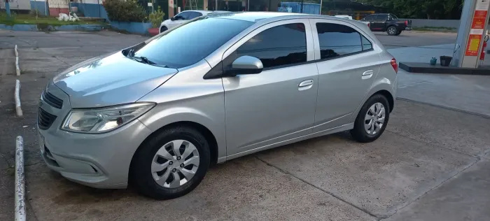 Chevrolet Onix JOY Hatch 1.0 8V Flex Mec. 4P 2018