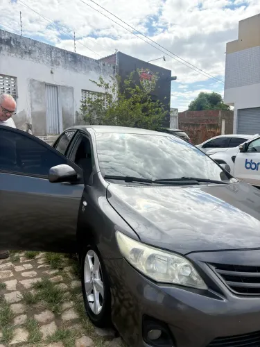 Toyota Corolla GLI 1.8 Flex 16V Aut. 2014